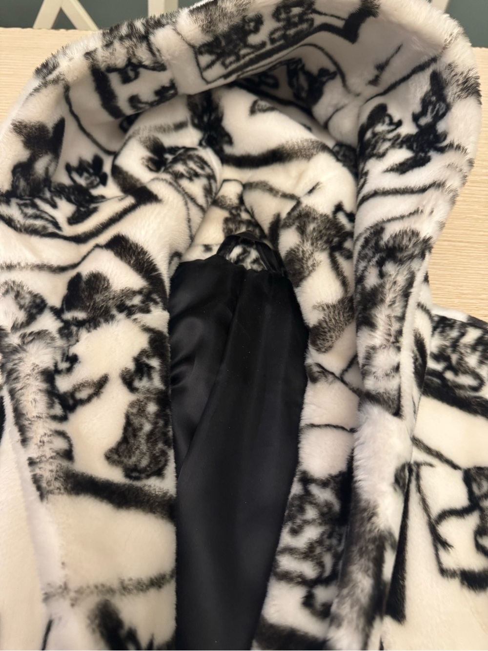 Rare Vintage Disney Patterned Hooded Coat - Picture 12 of 16